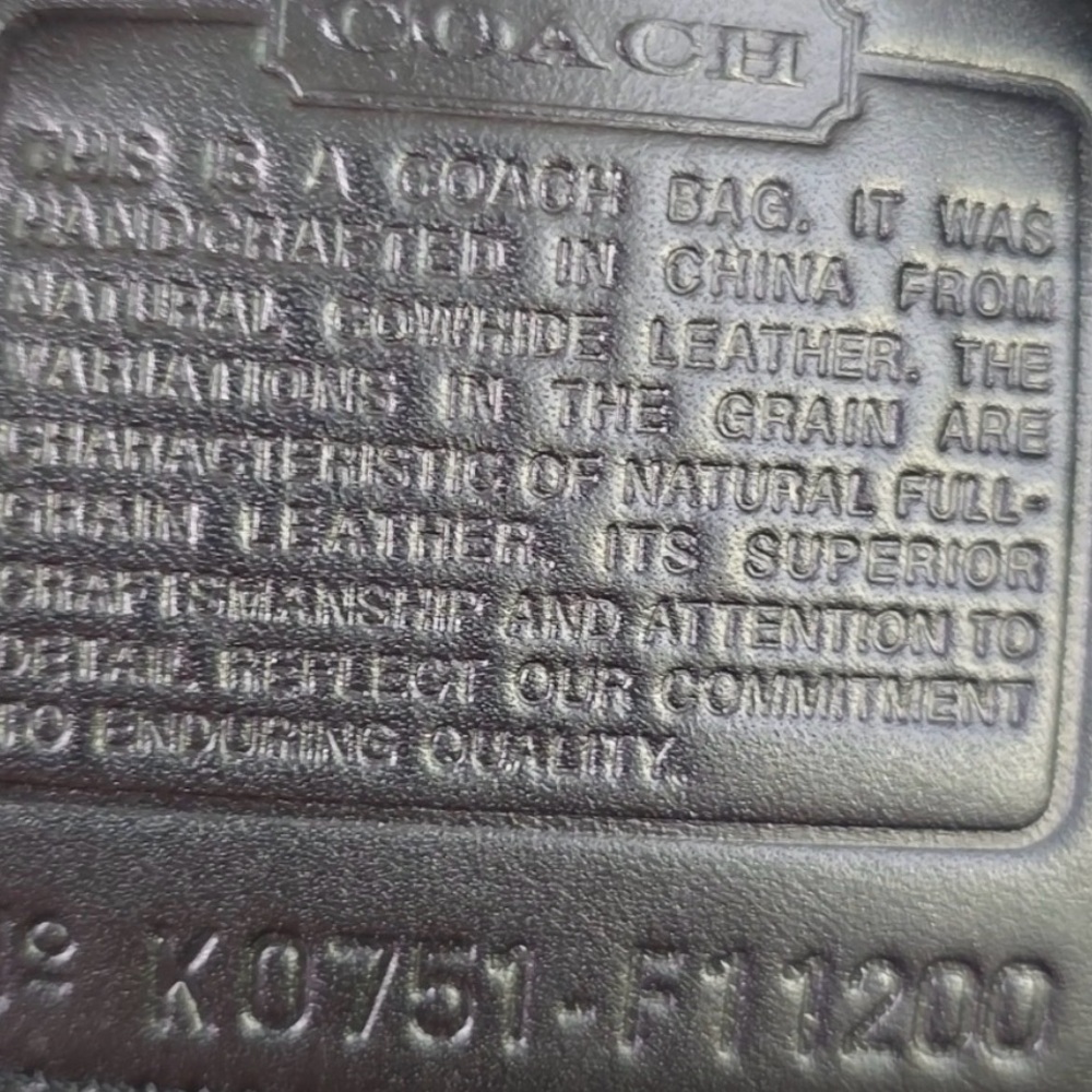 Coach- leather handbag, CLEAN - Picture 6 of 9